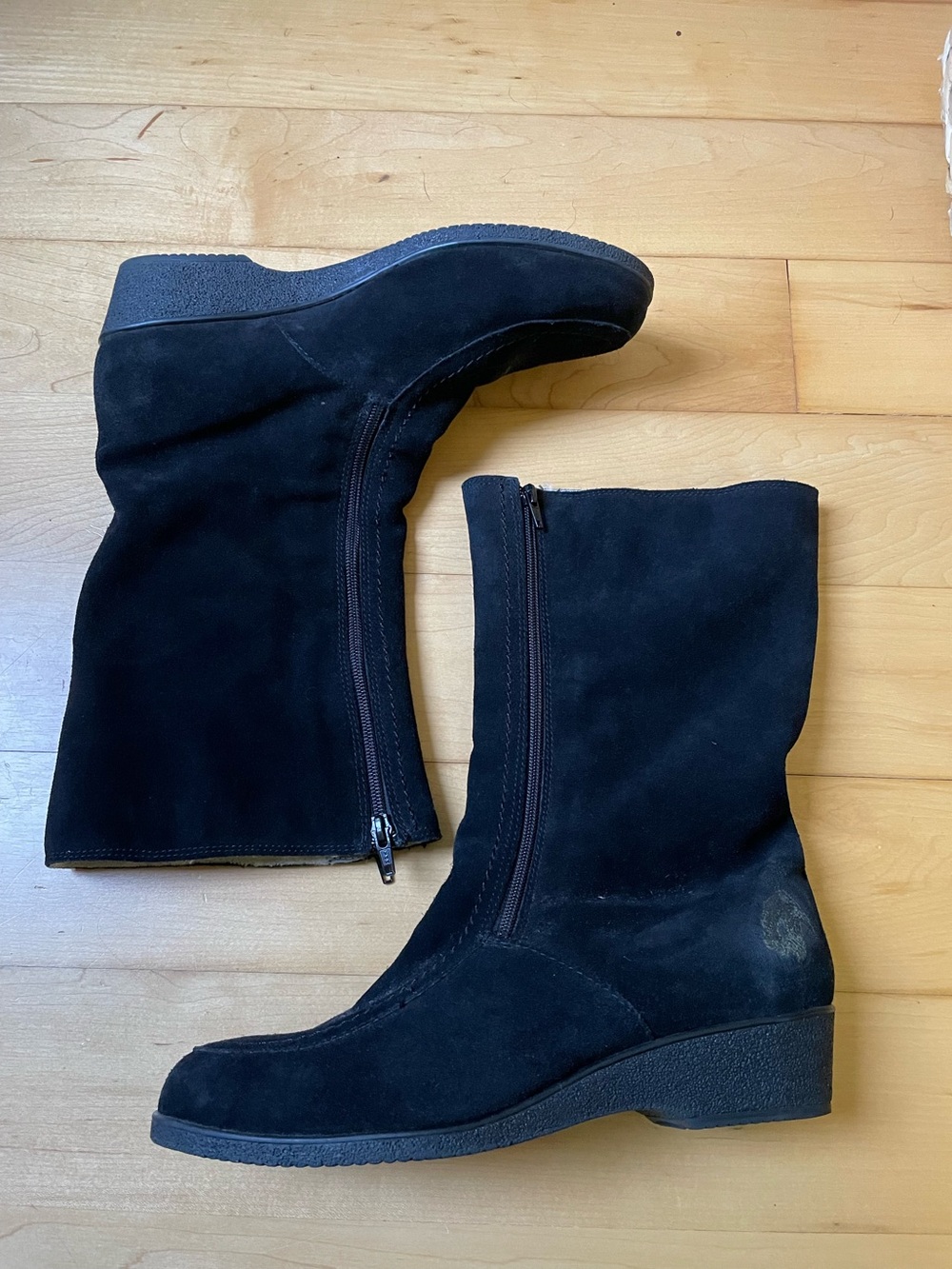 🐑Ambleside Suede Boots🐑